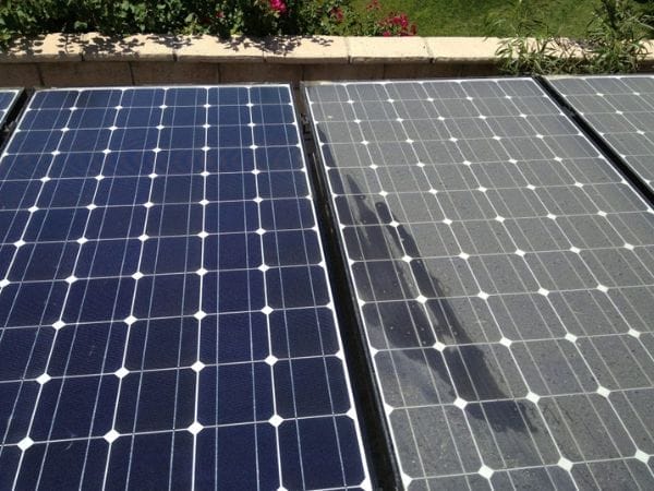 solar panel cleaning-img